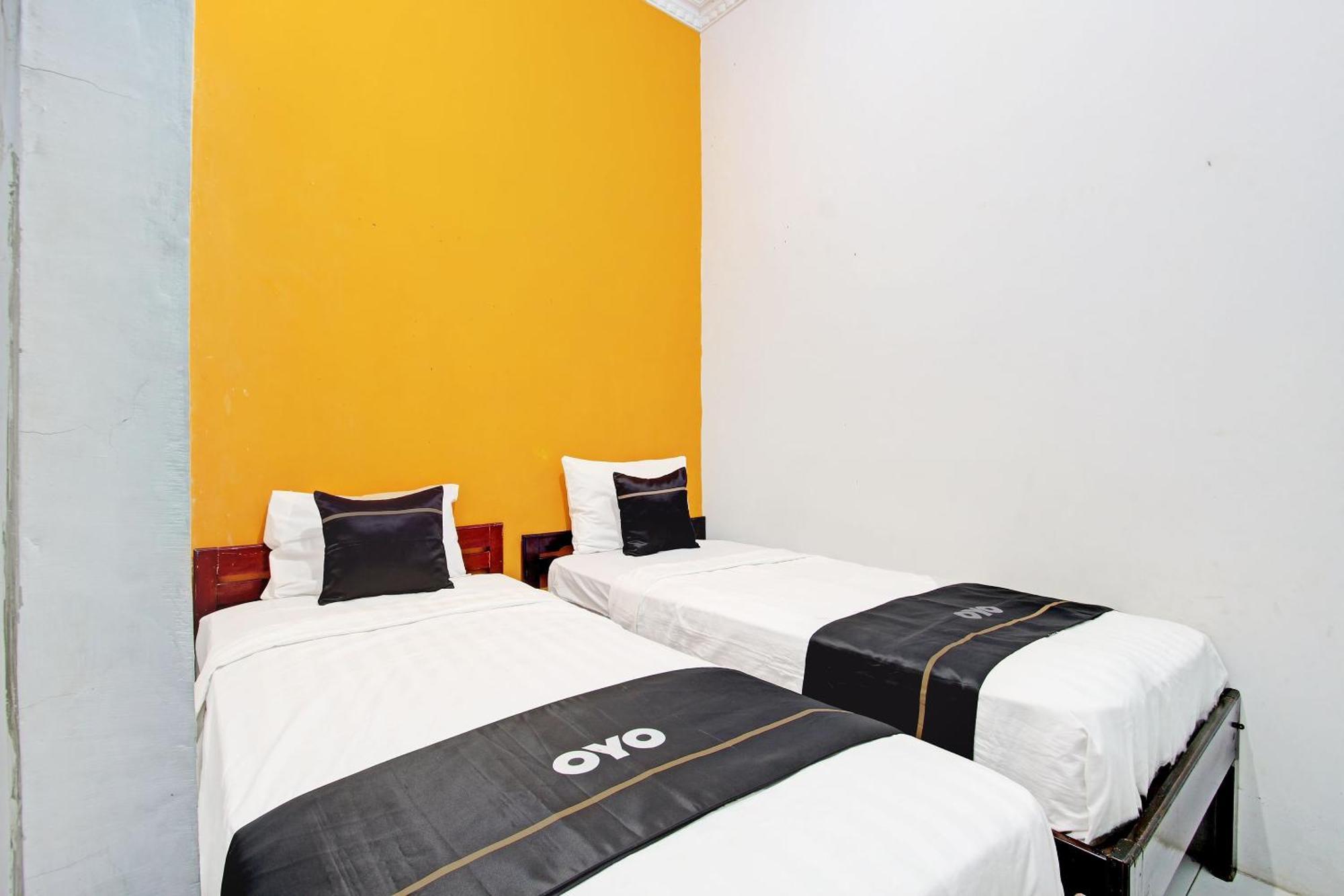 Capital O 92929 Hotel New Tirta Kencana Syariah Tegal  Exteriör bild